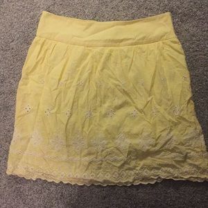 Maurices yellow skirt